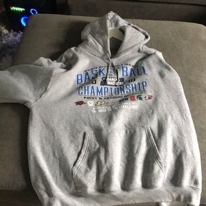 Men’s basketball hoodie